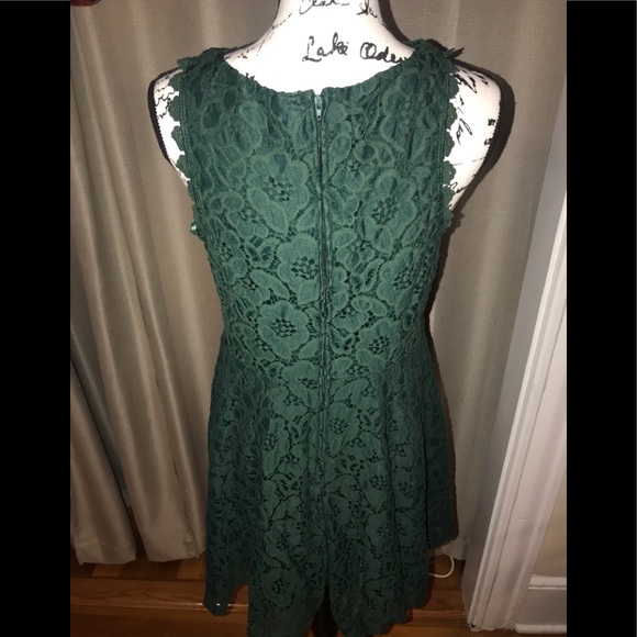 City Studio Lace Dress - Picture 2 of 8